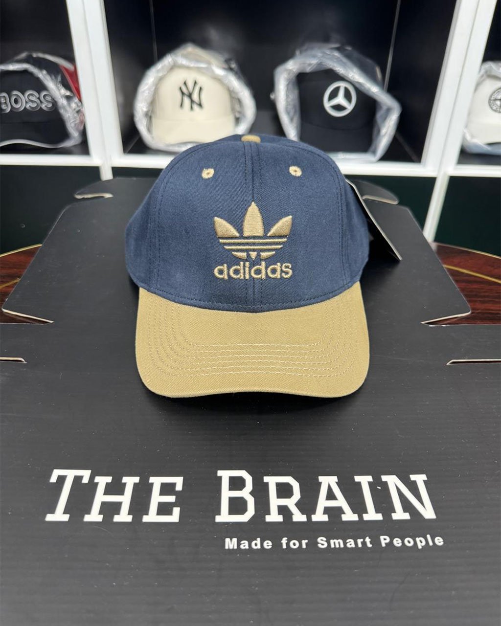 Adidas Contrast (NB & Light olive)