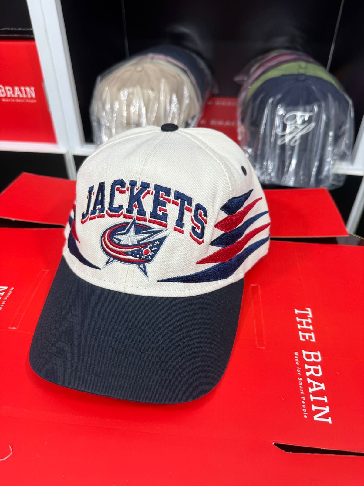 Columbus Blue Jackets “JACKETS” Embroidered Snapback Cap
